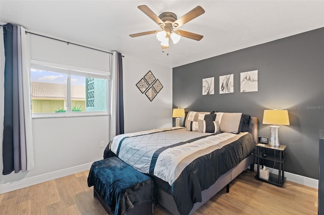 2415 Bayshore Gardens Pkwy Unit 2, Bradenton, FL 34207 - bedroom featuring wood finished floors and a ceiling fan