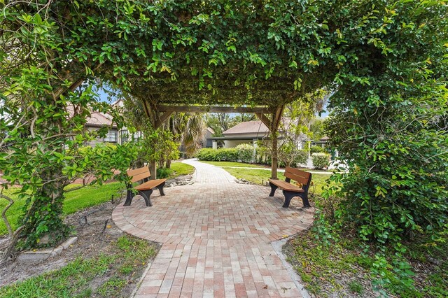 4333 Trails Dr Unit 10-1, Sarasota, FL 34232 - surrounding community with a patio area