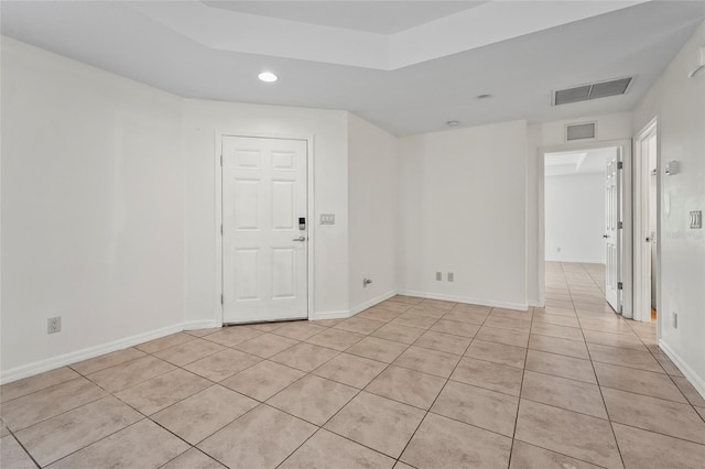 3362 Howell Pl, Sarasota, FL 34232 - unfurnished room with light tile patterned flooring and recessed lighting