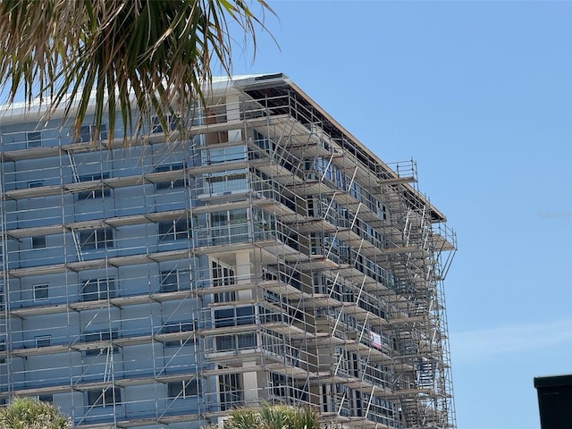 555 The Esplanade N Unit 202, Venice, FL 34285 - view of apartment building / complex