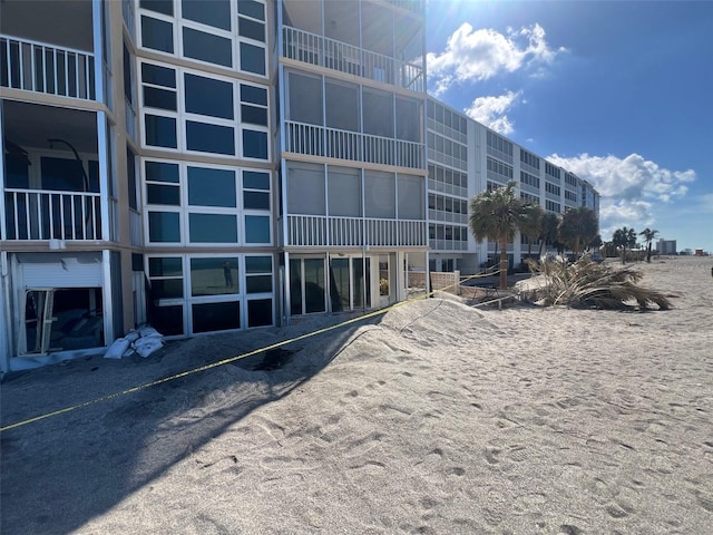 555 The Esplanade N Unit 202, Venice, FL 34285 - view of building exterior