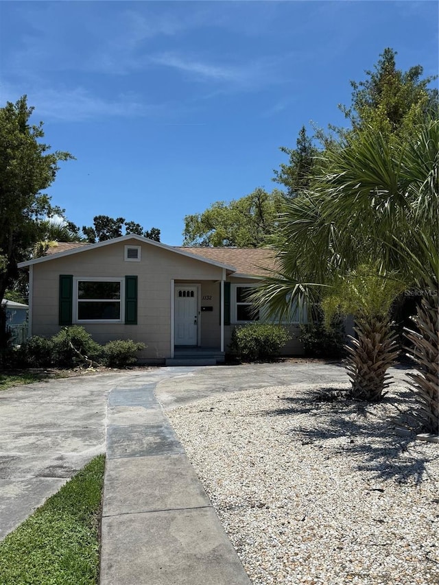 1132 26th Ave S, Saint Petersburg, FL 33705 - view of front of house