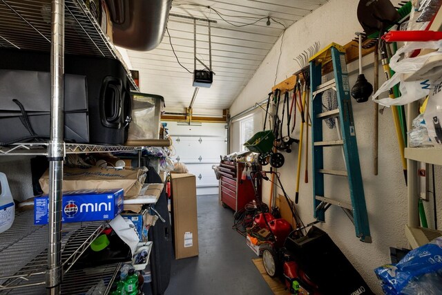 3715 101st St W, Bradenton, FL 34210 - garage with a garage door opener