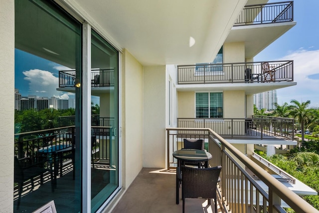 800 N Tamiami Trl Unit 405, Sarasota, FL 34236 - view of balcony
