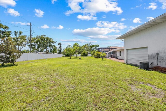 6103 6th Ave NW, Bradenton, FL 34209 - view of yard with an attached garage