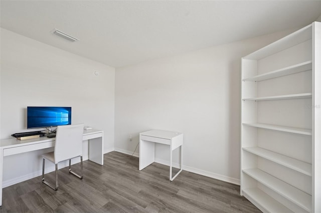 6528 166th Pl E, Parrish, FL 34219 - office space with wood finished floors and baseboards