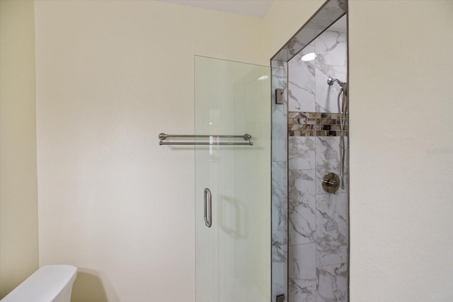 107 Clipper Way Unit 107, Nokomis, FL 34275 - full bath featuring a stall shower