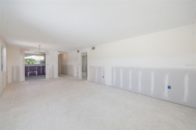 564 Spanish Dr N, Longboat Key, FL 34228 - view of spare room