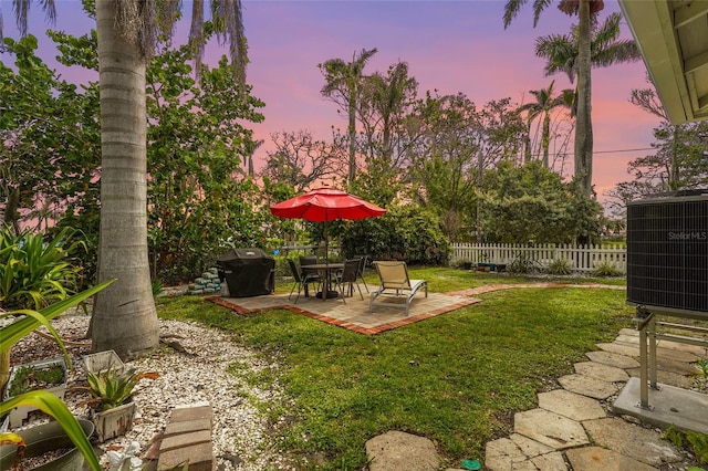 403 29th St NW, Bradenton, FL 34205 - fenced backyard with a patio