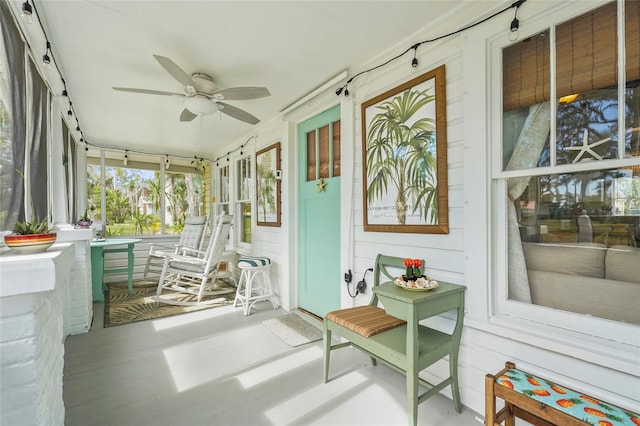 403 29th St NW, Bradenton, FL 34205 - sunroom featuring ceiling fan