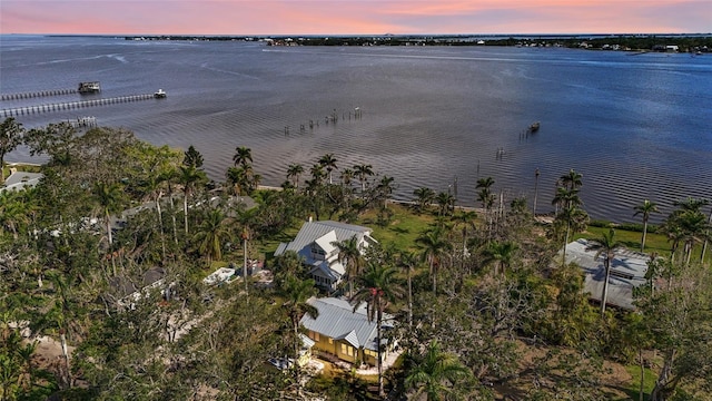 403 29th St NW, Bradenton, FL 34205 - aerial view of property and surrounding area featuring a nearby body of water