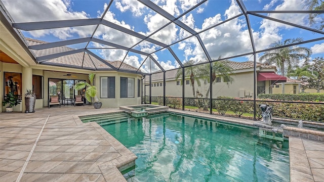 8832 Enclave Ct, Sarasota, FL 34238 - view of pool with a pool with connected hot tub, ceiling fan, a patio area, and a lanai
