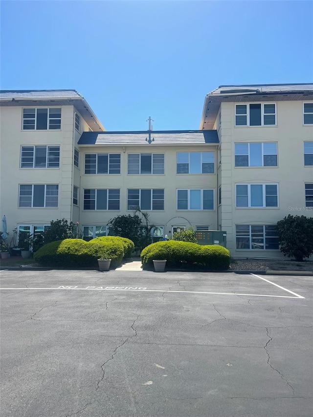 3806 Gulf Of Mexico Dr Unit C205, Longboat Key, FL 34228 - view of property with uncovered parking