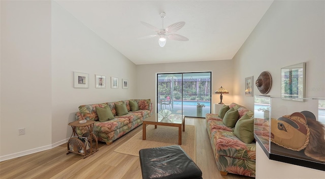 7604 Weeping Willow Cir, Sarasota, FL 34241 - photo 16