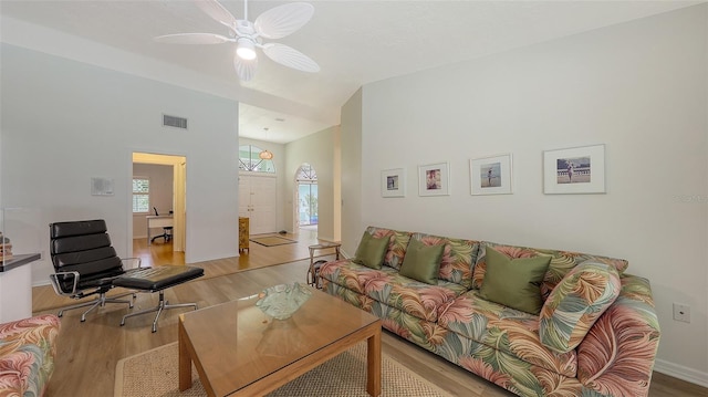 7604 Weeping Willow Cir, Sarasota, FL 34241 - photo 17