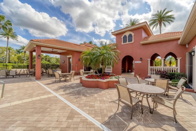 5179 Cantabria Crst, Sarasota, FL 34238 - view of patio / terrace with outdoor dining area