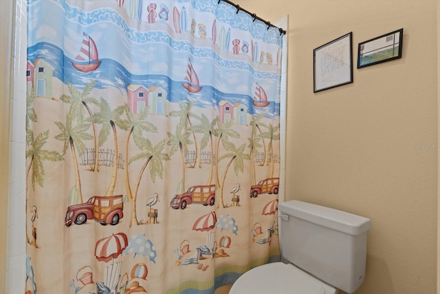 11508 30th Cv E, Parrish, FL 34219 - full bathroom with toilet and a shower with curtain