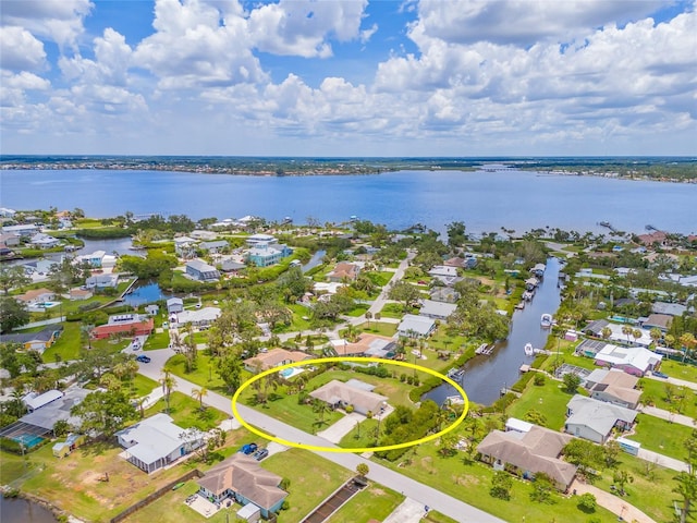 336 Highland Shores Dr, Ellenton, FL 34222 - aerial perspective of suburban area featuring a nearby body of water