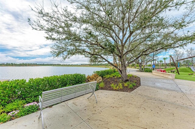 11327 Burgundy Dr, Venice, FL 34293 - photo 30