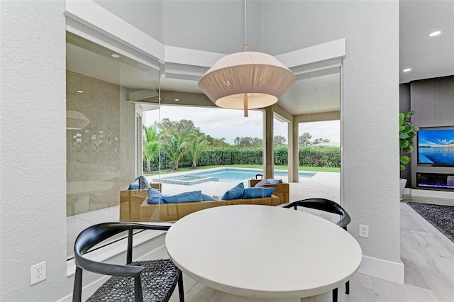 12814 Daisy Pl, Bradenton, FL 34212 - dining area with a textured wall and recessed lighting