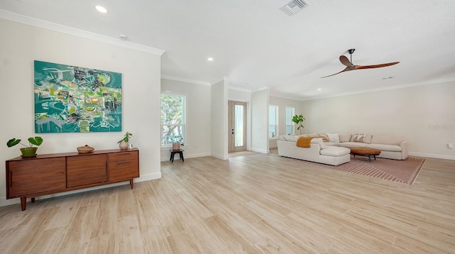1076 Toc0Baga, Sarasota, FL 34234 - living area featuring light wood-style floors, ceiling fan, ornamental molding, and recessed lighting