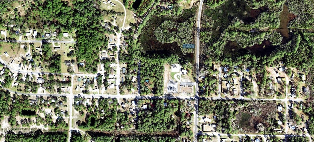 1307 Tallahassee St, Carrabelle, FL 32322