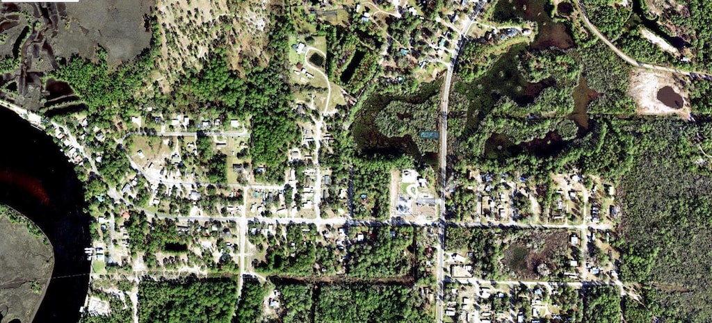 1309 Tallahassee St, Carrabelle, FL 32322