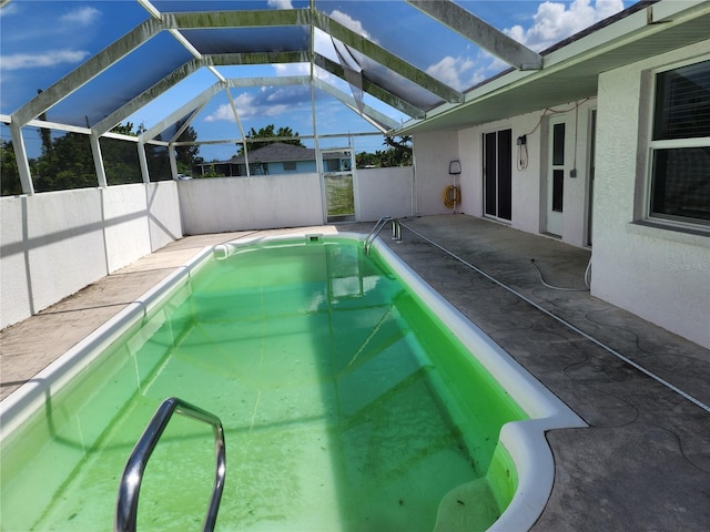 4354 Rock Creek Dr, Port Charlotte, FL 33948 - view of swimming pool with a patio and a lanai