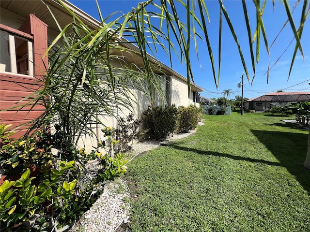 19358 Edgewater Dr, Port Charlotte, FL 33948 - view of grassy yard