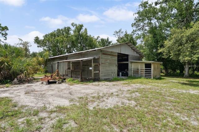 15780 Wilson Rd, Sarasota, FL 34240 - view of outdoor structure featuring an exterior structure