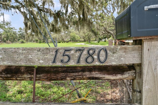 15780 Wilson Rd, Sarasota, FL 34240 - exterior view