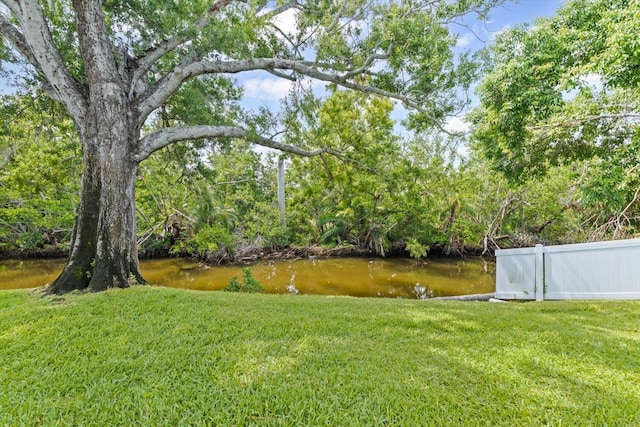2115 9th Ave W Unit 3D, Bradenton, FL 34205 - view of yard