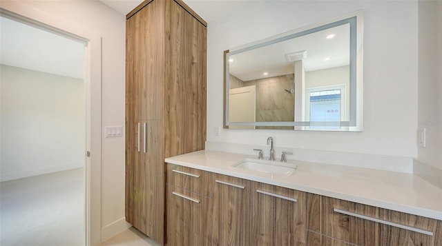 2590 Floyd St, Sarasota, FL 34239 - bathroom with vanity, a shower, and recessed lighting