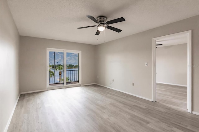 3635 Lake Bayshore Dr Unit J-410, Bradenton, FL 34205 - photo 4