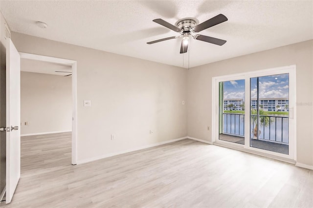 3635 Lake Bayshore Dr Unit J-410, Bradenton, FL 34205 - photo 13