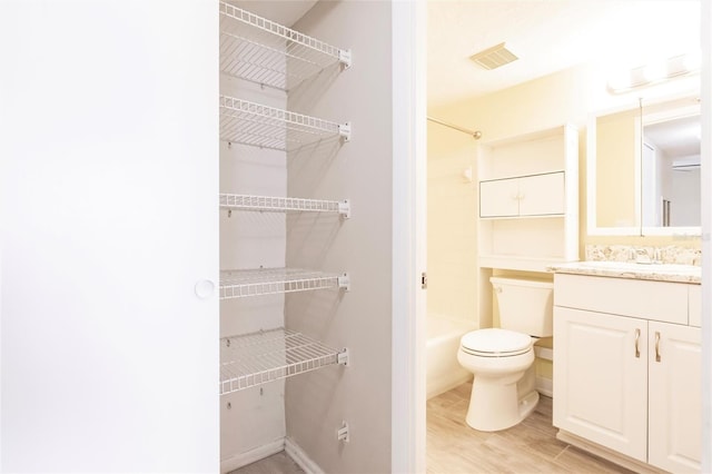 3635 Lake Bayshore Dr Unit J-410, Bradenton, FL 34205 - photo 26
