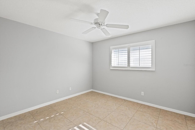 5206 19th Ave W, Bradenton, FL 34209 - unfurnished room featuring a ceiling fan and baseboards