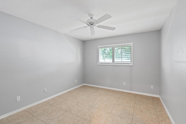 5206 19th Ave W, Bradenton, FL 34209 - spare room with a ceiling fan and baseboards