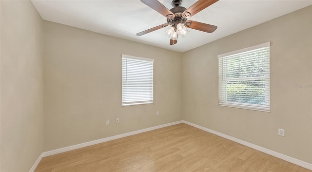 2462 Hyde Park St, Sarasota, FL 34239 - photo 20