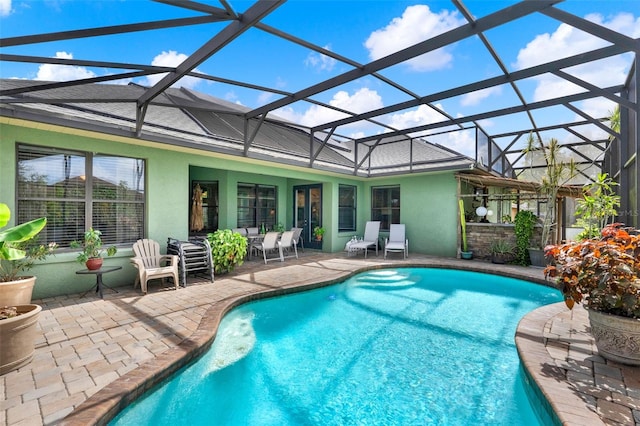 17426 Tailfeather Ct, Clermont, FL 34711 - swimming pool with a patio area