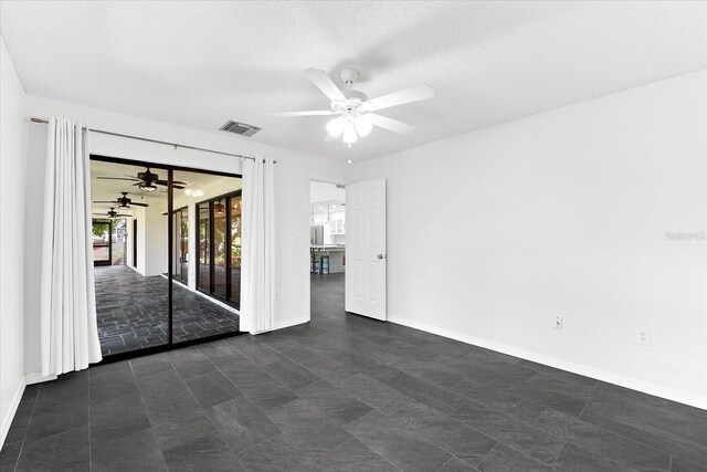 2504 Tanglewood Dr, Sarasota, FL 34239 - photo 32