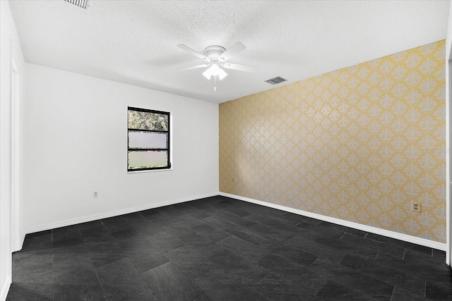 2504 Tanglewood Dr, Sarasota, FL 34239 - photo 33