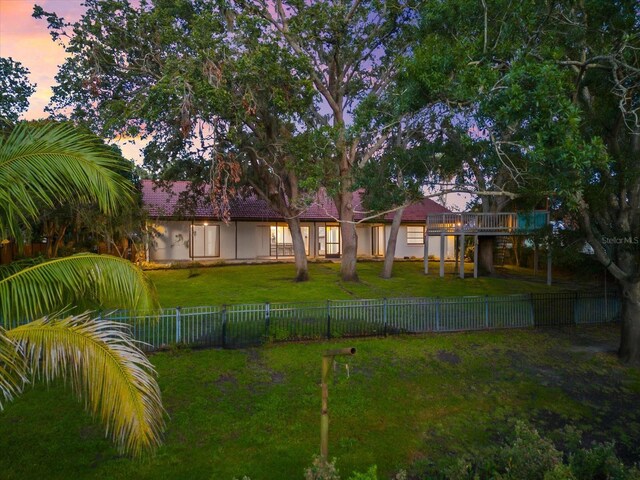 2504 Tanglewood Dr, Sarasota, FL 34239 - photo 58