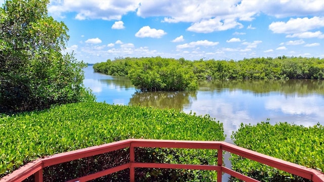 3850 Catalina Dr, Bradenton, FL 34210 - water view