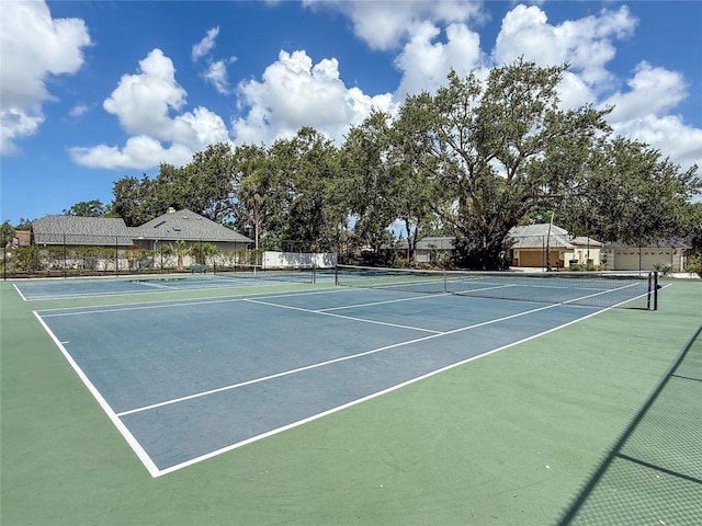 4805 Cypress Lake Ct, Sarasota, FL 34243 - view of tennis court