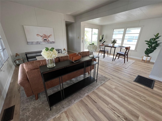 1871 Palm Springs St, Sarasota, FL 34234 - living area featuring wood finished floors and baseboards