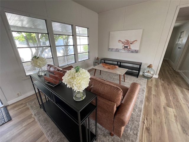 1871 Palm Springs St, Sarasota, FL 34234 - living room featuring wood finished floors and baseboards