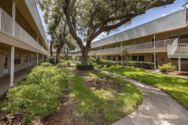 10037 62nd Ter N Unit 23, Saint Petersburg, FL 33708 - surrounding community