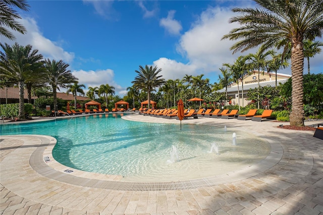 5104 Benito Ct, Bradenton, FL 34211 - view of community pool