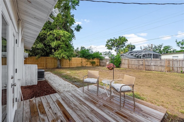 2802 21st St W, Bradenton, FL 34205 - wooden terrace featuring a fenced backyard